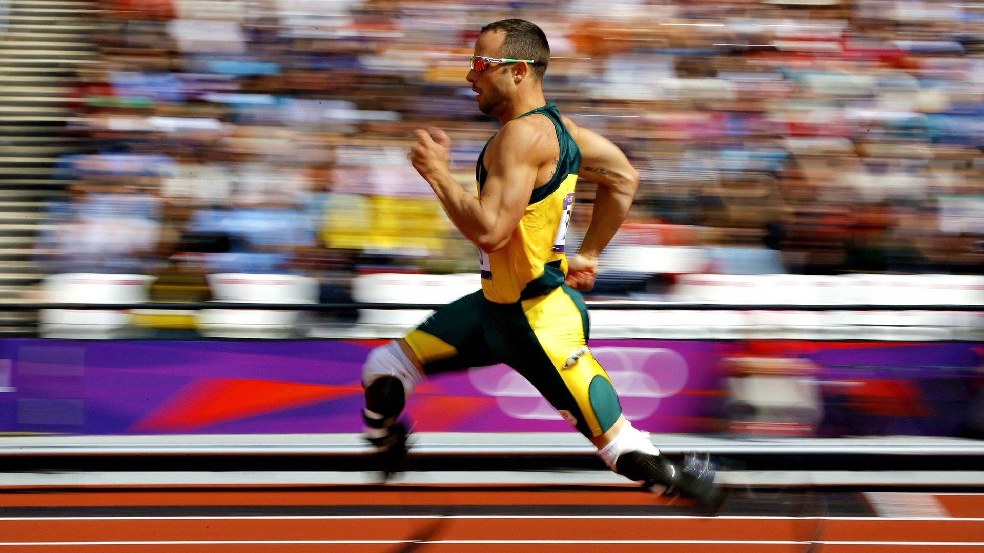 开云体育在线-“球队激烈拼杀，战术创新助力攻势突围”